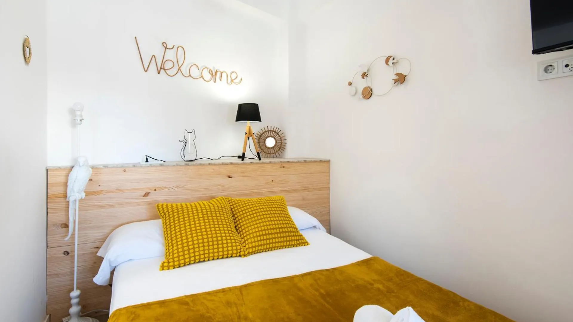 Apartment Malaga Tour Museums Constitucion Square 0*,  Spain