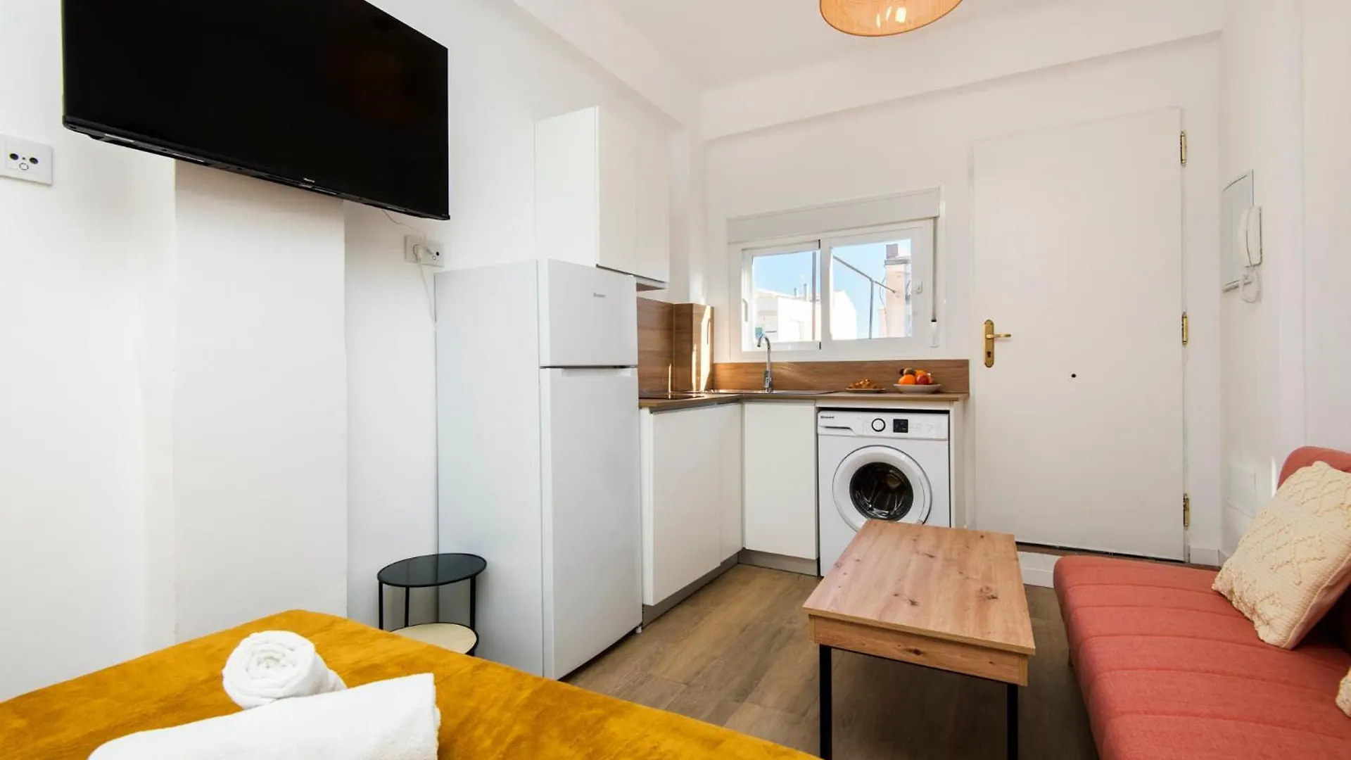 Apartment Malaga Tour Museums Constitucion Square Spain