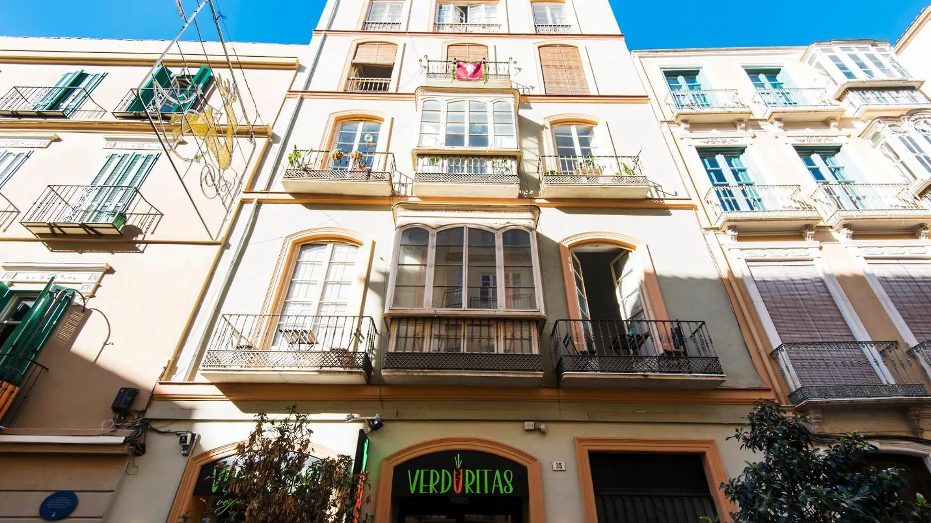 Apartment Malaga Tour Museums Constitucion Square
