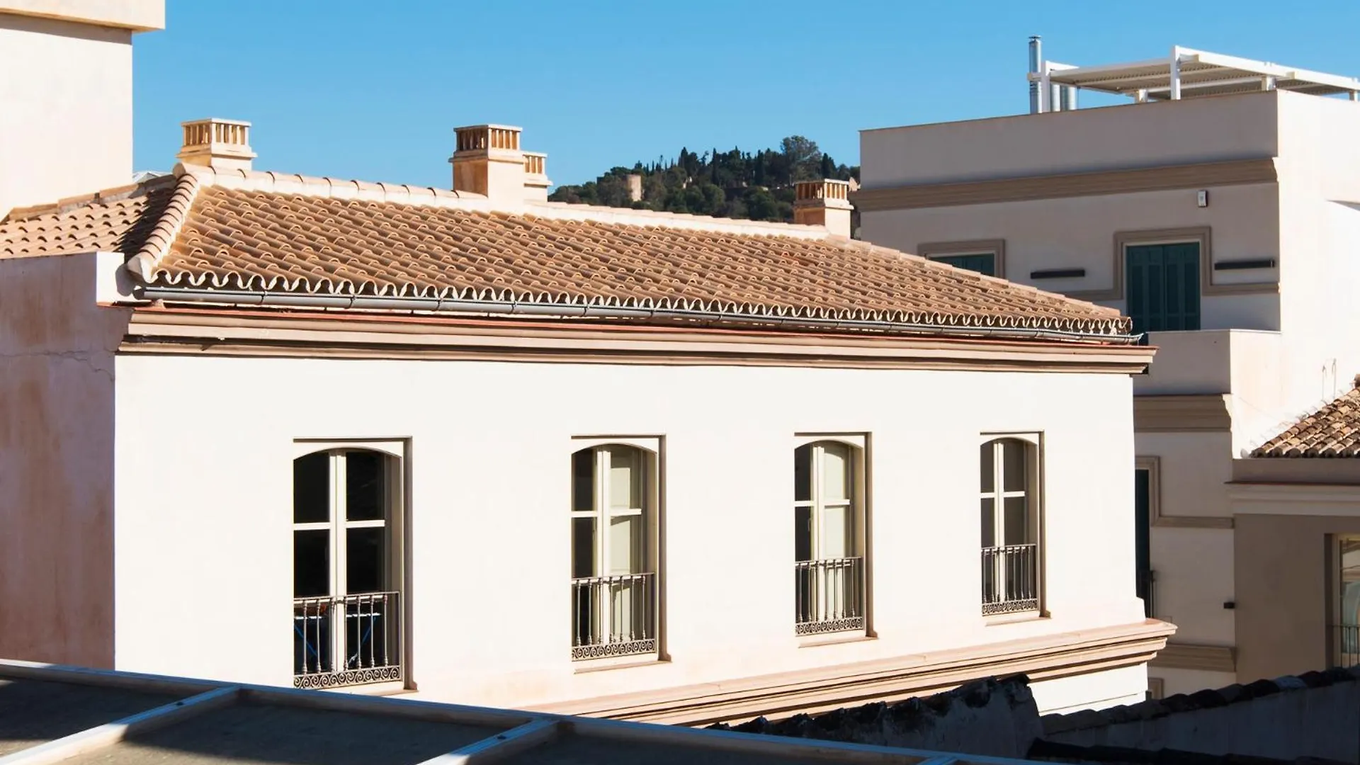 Apartment Malaga Tour Museums Constitucion Square